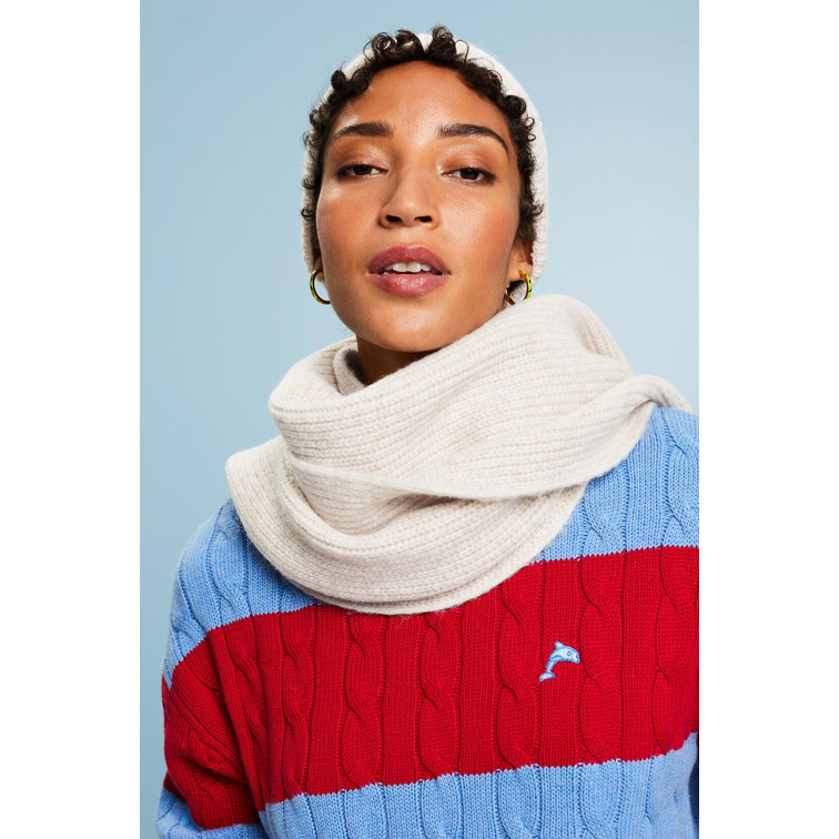 boîte cadeau comprenant un bonnet et une écharpe en tricot femme ESPRIT