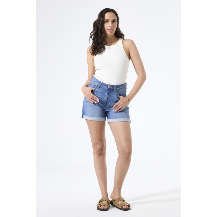 femme isabella short 9833