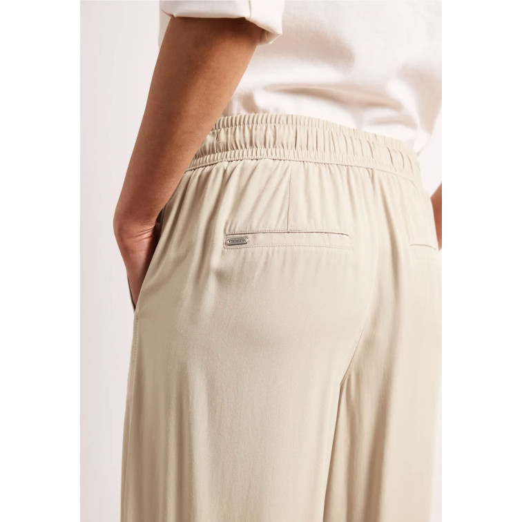 femme style qr emee solid hw wide le 17540