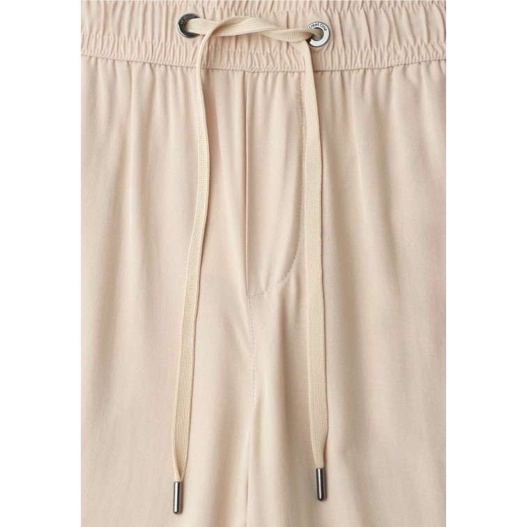 femme style qr emee solid hw wide le 17540