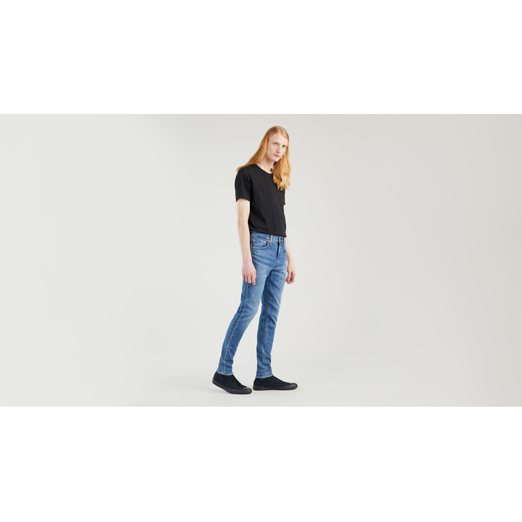 jeans homme  levis skinny taper corfu my dog adv