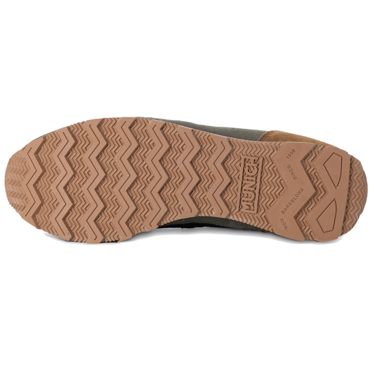 chaussure homme  munich um 47
