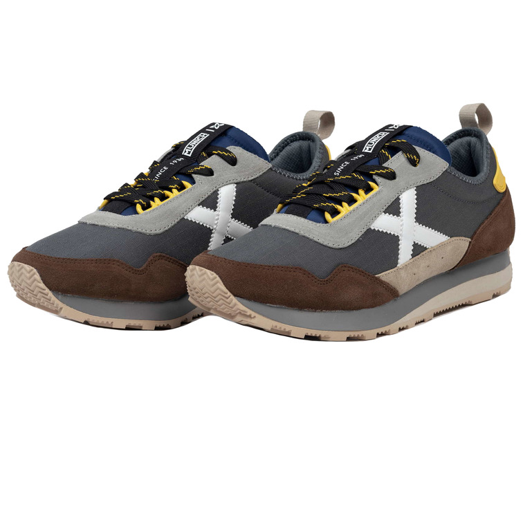 chaussure homme  munich um 87