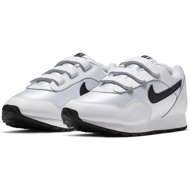 chaussure femme  nike nike outburst v