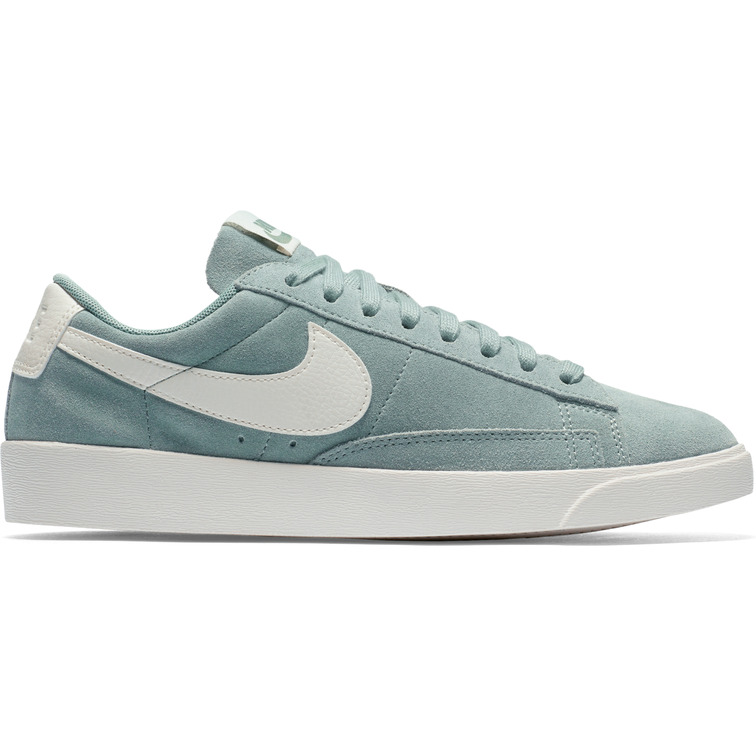 femme nike blazer low suede 302