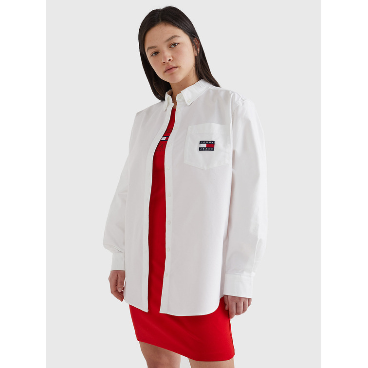 femme tjw badge boyfriend shirt ybr