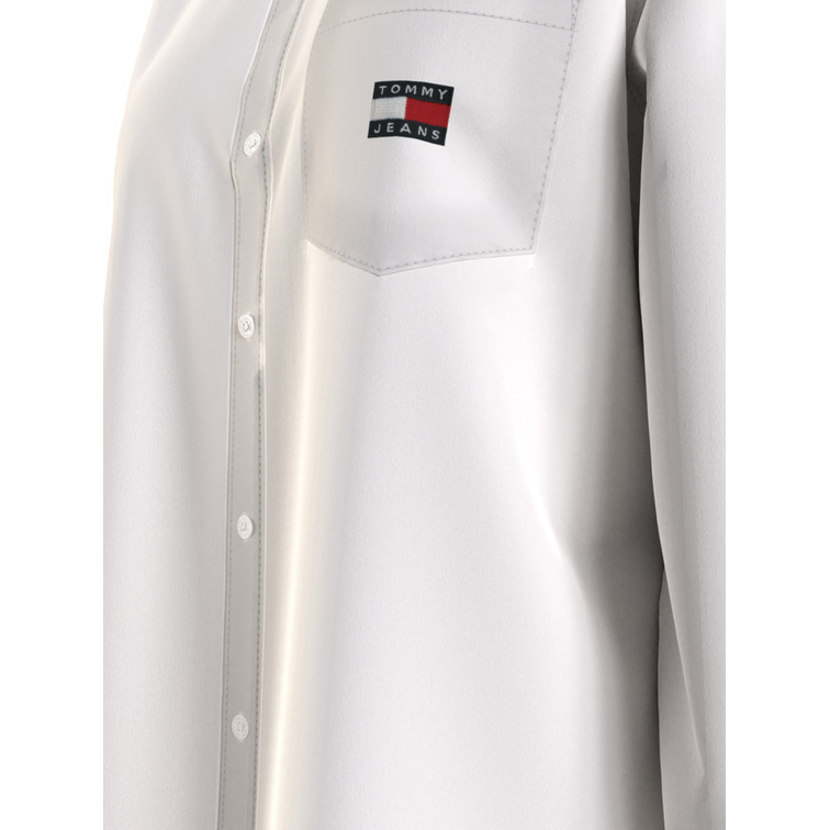 femme tjw badge boyfriend shirt ybr