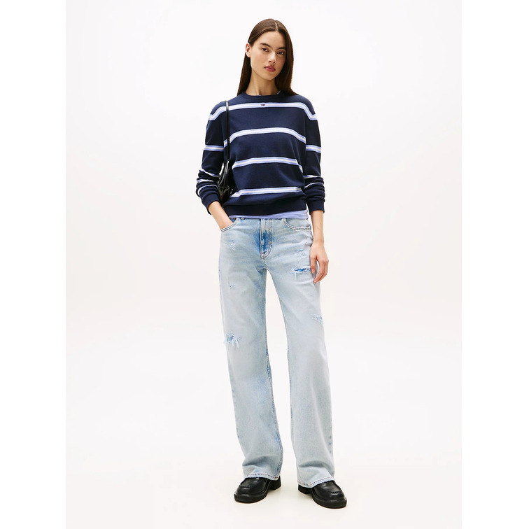 femme tjw essential crew sweater ext c1g