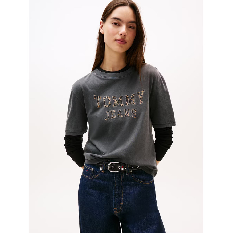 femme tjw bxy leopard varsity tee bds