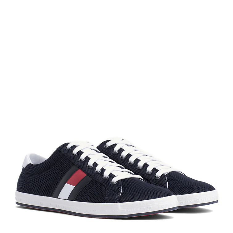  t.h.f. essential flag detail sneaker