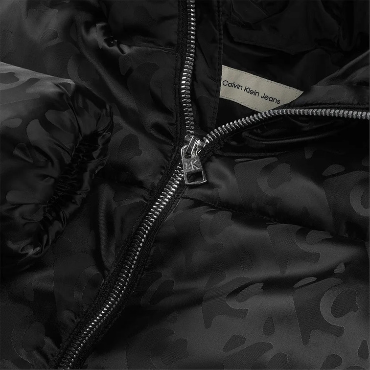 cazadora fille  calvin klein ck logo aop puffer jacket