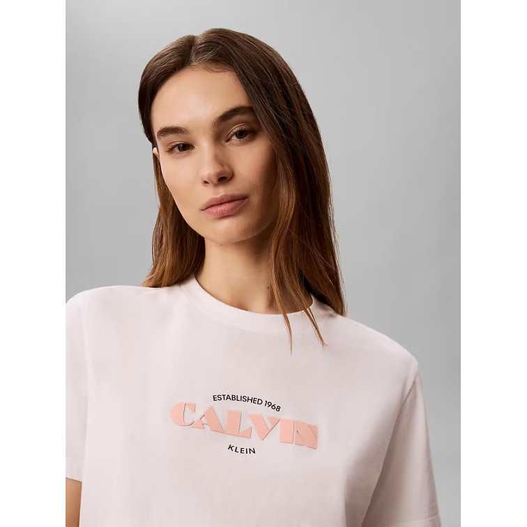 t-shirt femme  calvin klein w ss classic resort calvin log