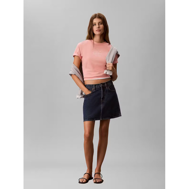 femme w ss classic seasonal singelogo 1fs