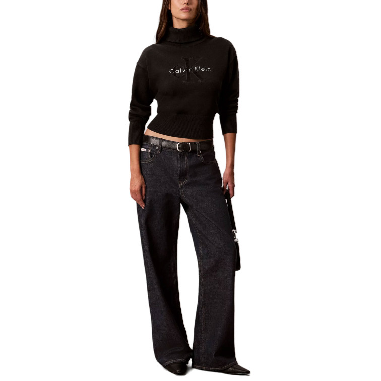 femme w ls logo tneck pullover ub1