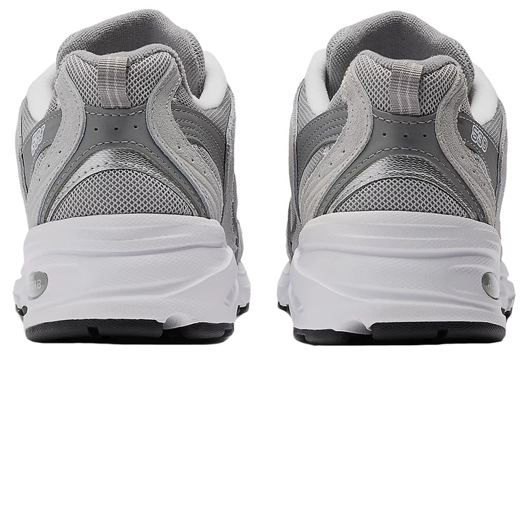 chaussure homme  new balance mr530