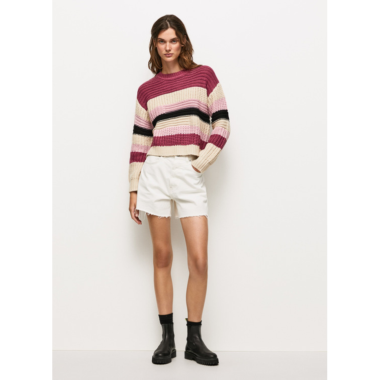 femme tara 371