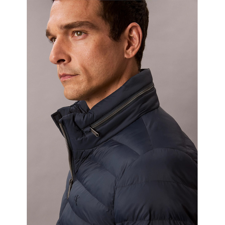 cazadora homme  calvin klein m ls nylon lt wt hooded  fz pu