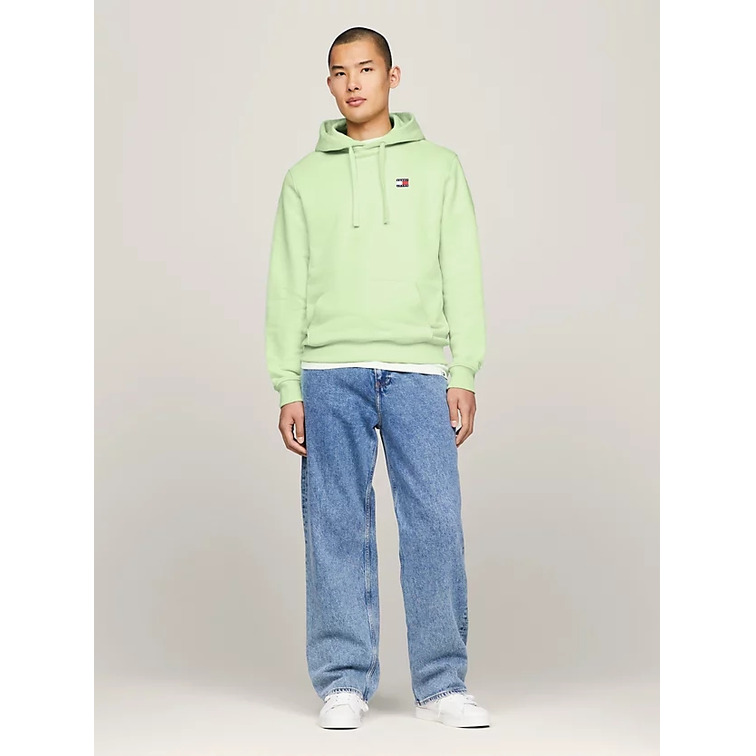 homme tjm reg badge hoodie ext lxy