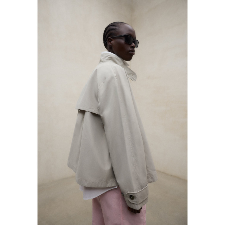 femme nebu jacket woman 004