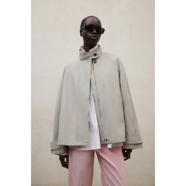 femme nebu jacket woman 004