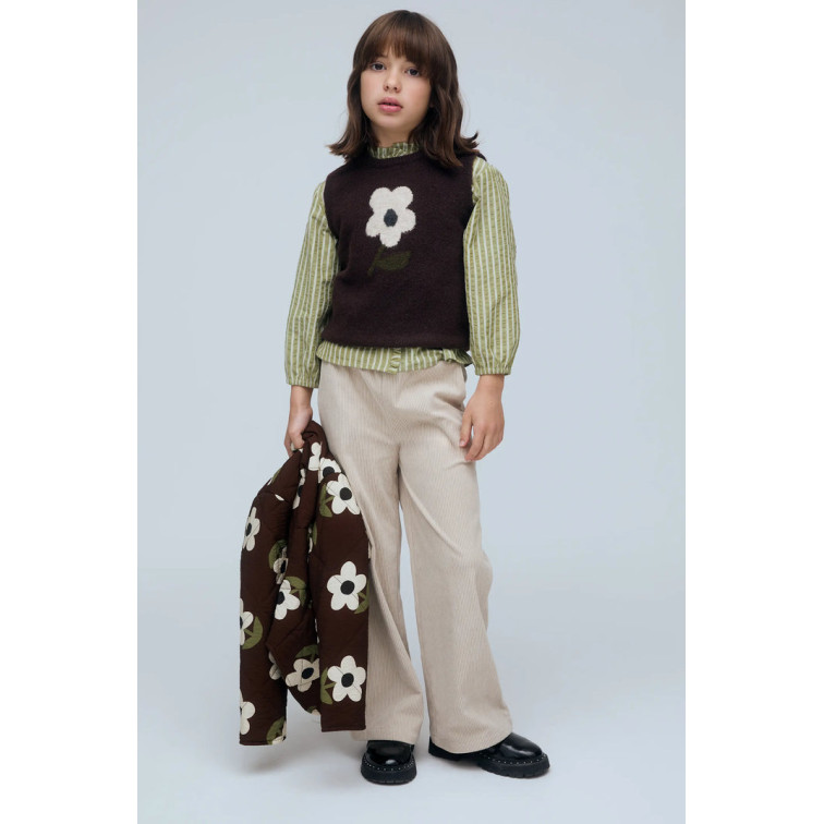 fille vest u