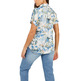 femme chemise blue