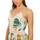 femme robe u